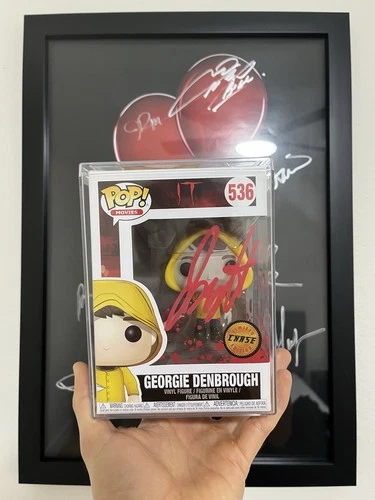 Funko Pop! Movies It ‘Georgie Denbrough’ *Chase & Autographed* #536 Vinyl Figure