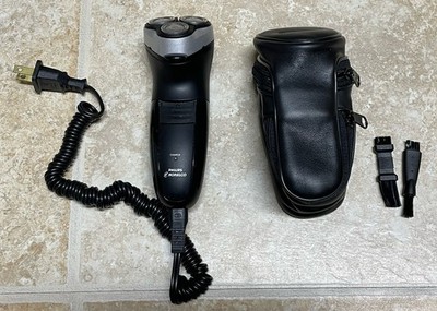 Philips Norelco Electric Razor 6948 XL shaver Rechargeable W/ built in Trimmer
