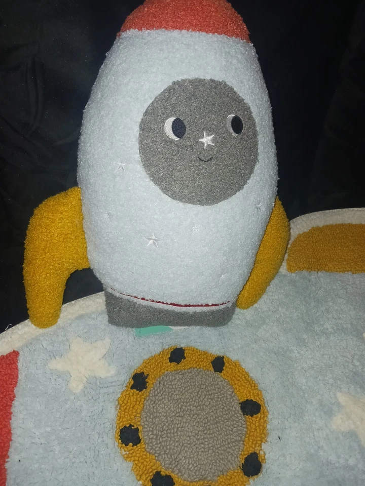 Space Rocket Throw Pillow And Throw Rug Set. Cotton. Pillowfort. kids room. New - Image 4 of 4