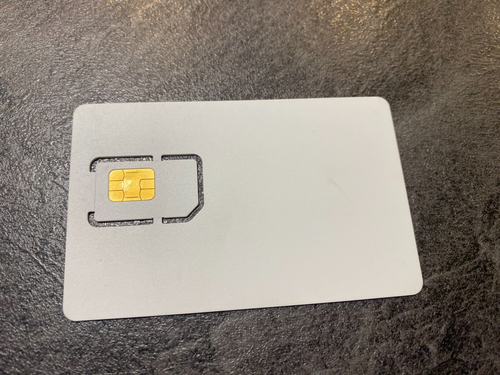 Carte SIM Tesla Internet gratuit données illimitées plus de paiement ni de recharge. - Photo 1/2