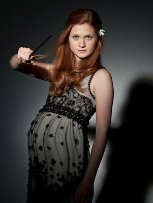 Bonnie Wright Pregnant 8x10 Picture Celebrity Print | eBay