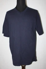 Lot of 3 Duluth Trading Co Size M V-Neck Pocket Longtail T-Shirts Black Navy