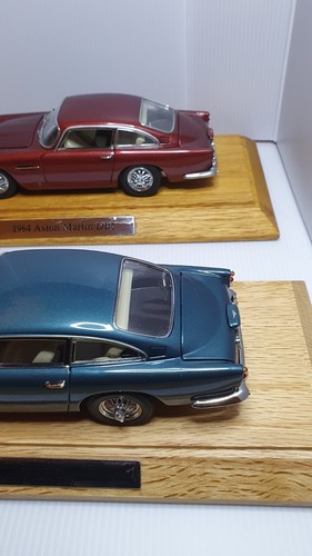 DANBURY MINT ASTON MARTIN DB5 ALL 4 MODELS WITH PLINTHS - Picture 6 of 21