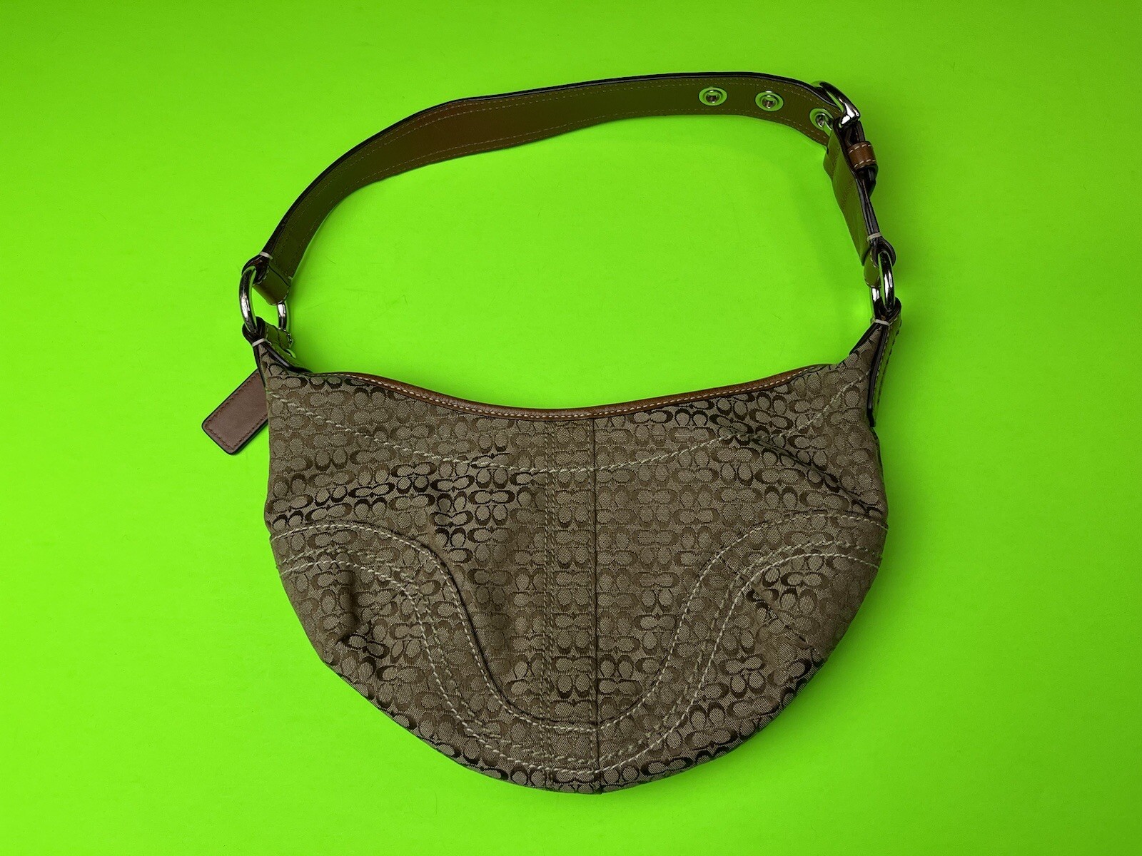 Coach Women’s Cute Small Signature Brown Shoulder Bag… Gem