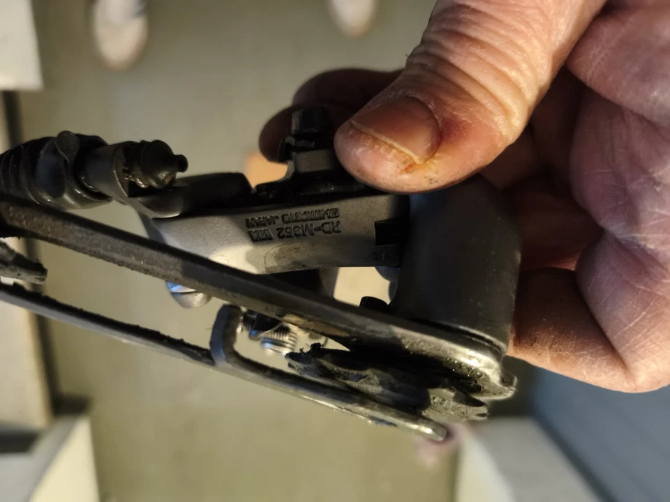 Deragliatore Shimano XTR RD-M952 mountain bike 9 velocità - Immagine 4 di 4