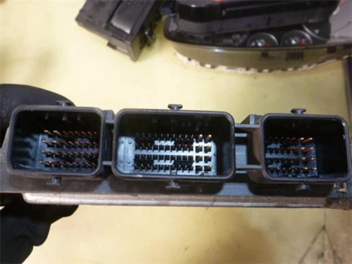 4m5112a650nd Centralita Motor Uce para FORD FOCUS C-MAX (CAP)(2003) 2005 58764 - Imagen 3 de 5