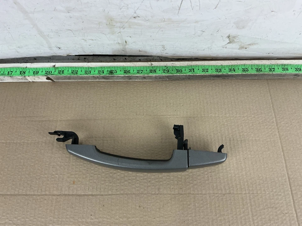 Land Rover Range Rover Sport 2006-2013 manija de puerta exterior delantera derecha OEM Foto 2 de 4