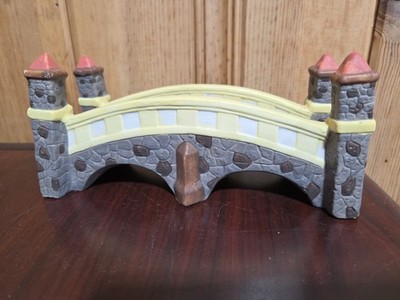 Holiday Keepsake Christmas Valley Village Porcelain Brick Stone Bridge 7.5''