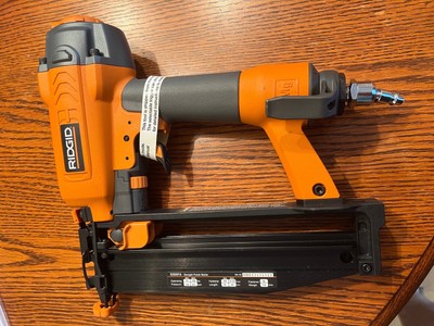 RIDGID pneumatic 16gauge 2 1/2 
