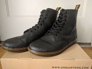 dr martens tobias