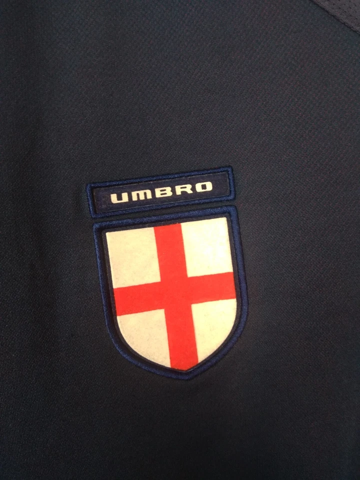 England Away football shirt 2002 - 2004 Umbro Double-sided Mens Size L ig93 - Image 2 of 4