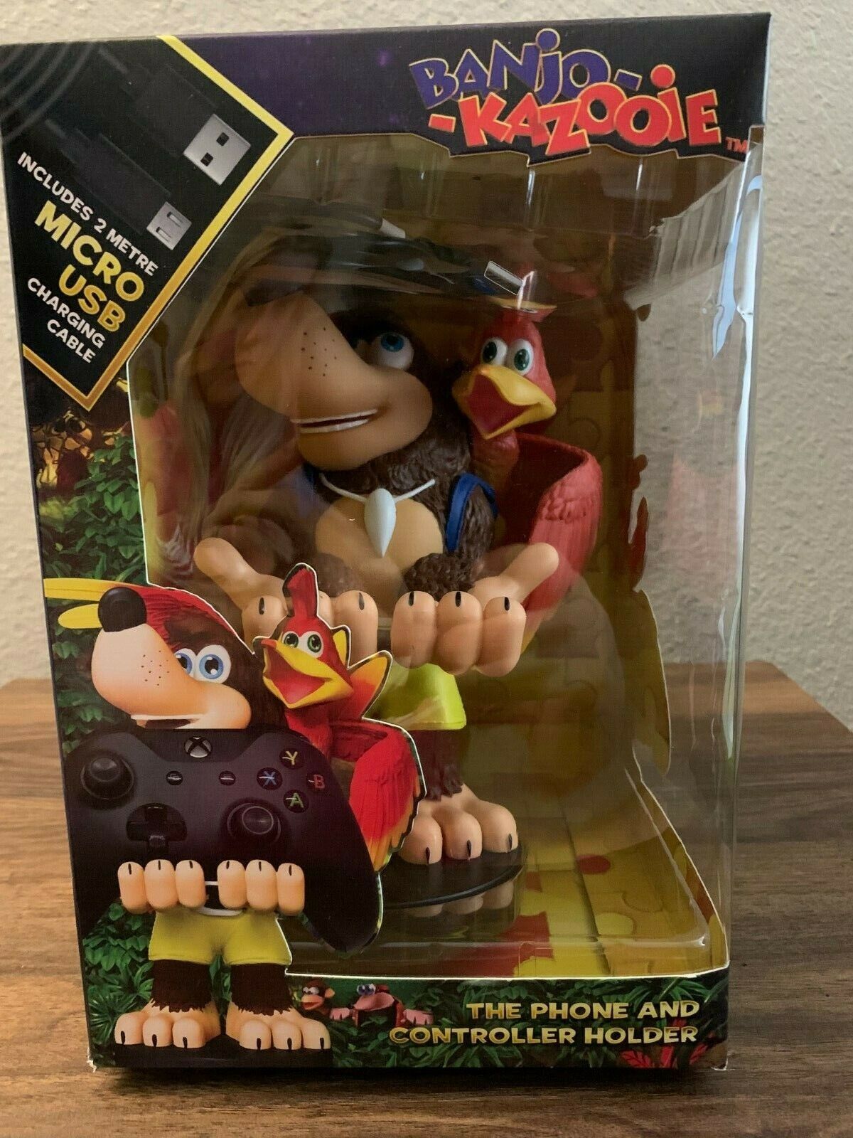 RARE: Banjo-Kazooie Cable Guys Original Controller and Phone Holder 