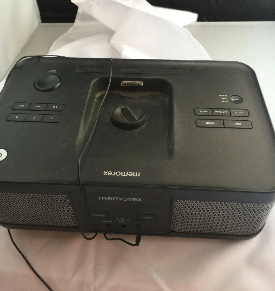 Estación de Acoplamiento iPod Memorex MI4703PBLK Radio, Alarma PROBADA Foto 4 de 4