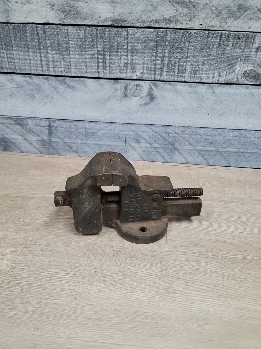Vintage yost bench vise deals