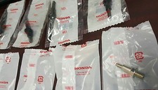 Oem Honda B-series Dohc Vtec Valve Cover Mount Stud Bolt Nut Set B16 B17 B18c Oem Honda B-series Dohc Vtec Valve Cover Mount Stud Bolt Nut Set B16 B17 B18c