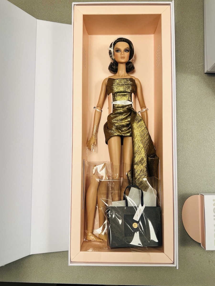 FASHION ROYALTY NUFACE LILITH BLAIR LUSTRE NRFB W Club Doll