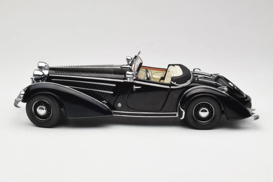 2401 Horch 855 Roadster Black Sun Star 1/18 - Image 4 of 4