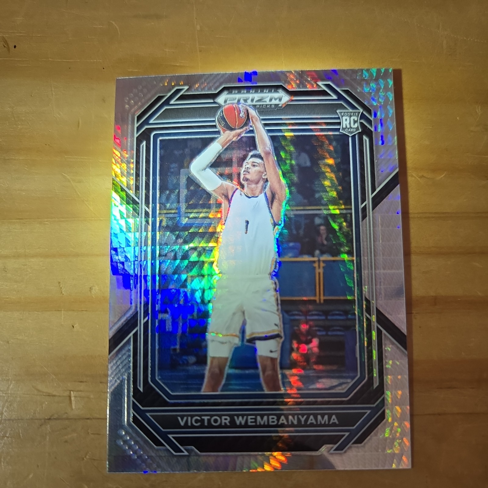 2023 Panini Prizm Silver Hyper #2 Victor Wembanyama RC Draft Picks Rookie