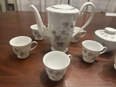 Vintage Noritake Japan Tea Set, Teapot, Saucers, Cups, Milk Jug