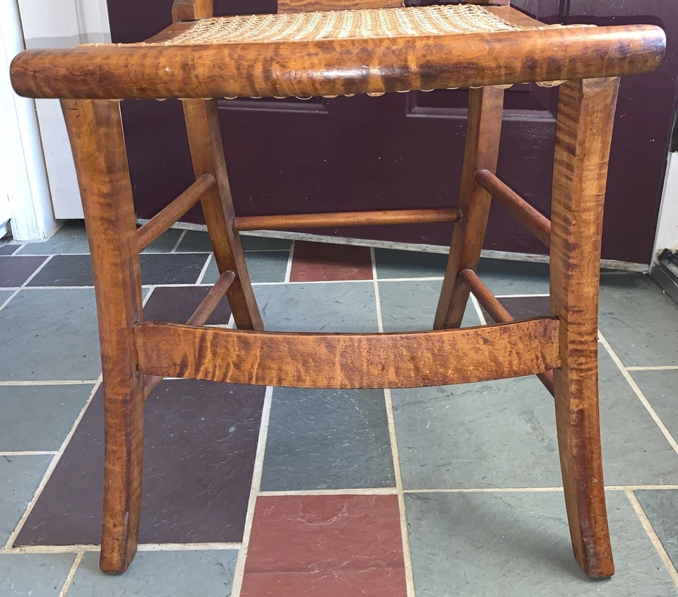 Старинный боковой стул из тигрового клена с тростниковым сиденьем ~ необычная спинка скрипки - Изображение 2 из 4