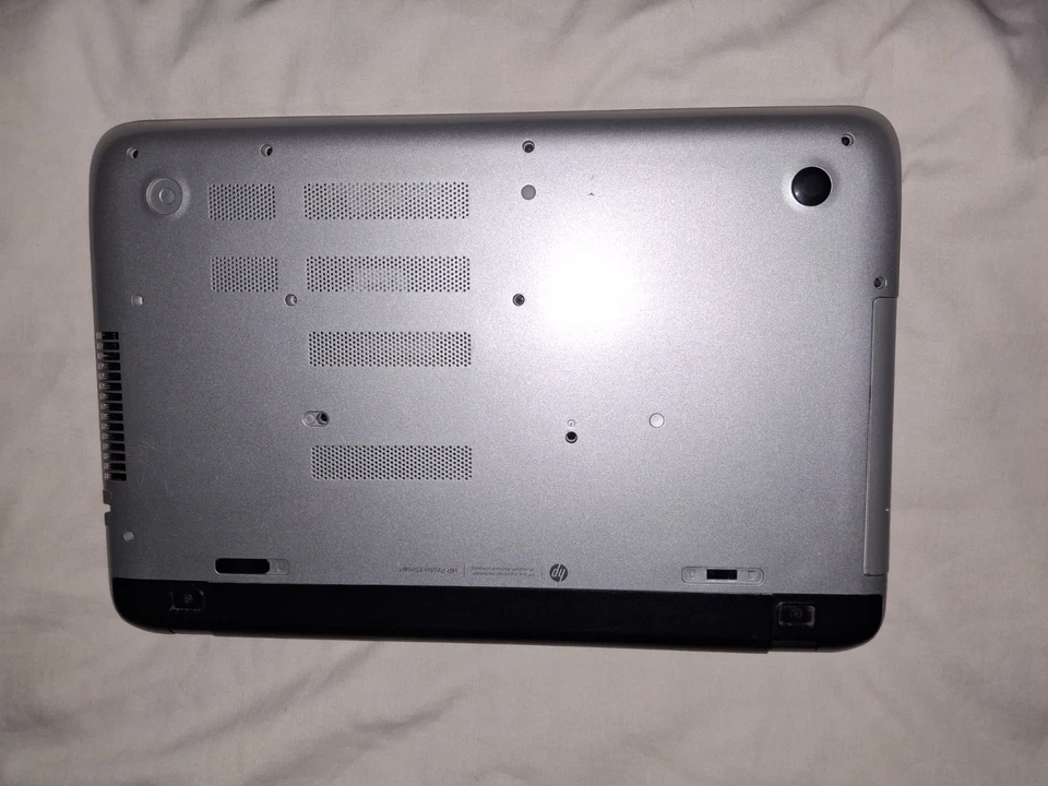 PC portátil HP Pavilion ProtectSmart 15-p214dx Intel Core i7 quinta generación 15,6 pulgadas Foto 3 de 4