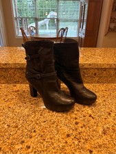 Ugg Olivia Black Leather Olivia High Heeled Platform Boots/Booties Women's 9