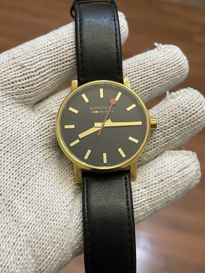 Reloj Hombre Mondaine MSE.40122.LB evo2 SBB 40mm 3ATM Foto 4 de 4