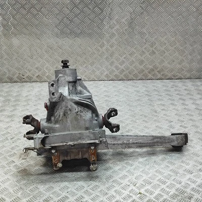 Différentiel arrière CHEVROLET CORVETTE C4 14091330 5.7 essence 179kw 1985 29079390 - Photo 1/4