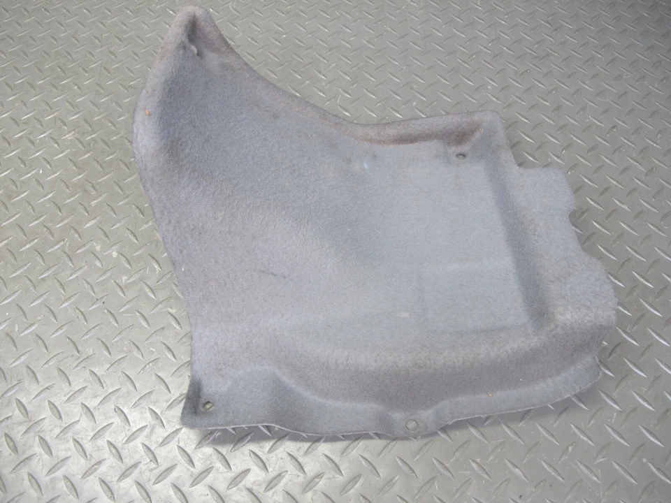 85-89 TOYOTA MR2 AW15 JUEGO DE 4 CLIPS DE REVESTIMIENTO DE ALFOMBRA DE MALETERO TRASERO OEM Foto 4 de 4