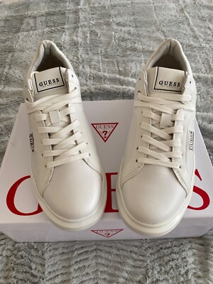 New, Original Guess Men’s Salerno Trainers white size UK (44)