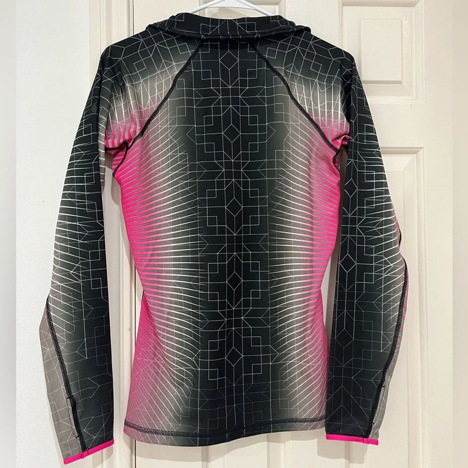 Nike Dri-fit Jersey Manga Larga Media Cremallera, Talla Mediana Foto 3 de 4