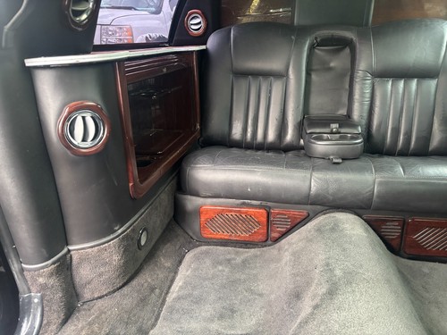 2007 Lincoln Town Car EXECUTIVE TOWNCAR LIMO - Picture 7 of 23