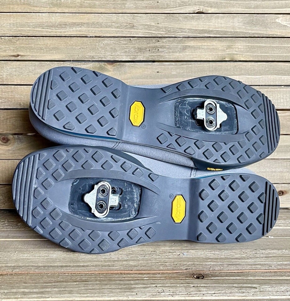 Womens Giro Petra VR Gray Athletic Vibram Mountain Bike Cycling Shoes
