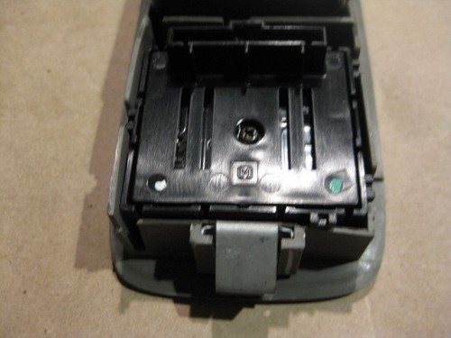 Cadillac Deville Power Mirror, Window and Seat Ventilation Control 2000 - 2005 - Picture 5 of 12
