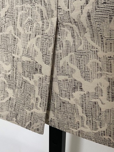 Ann Taylor ladies size 4 business skirt with floral print. - Picture 3 of 6