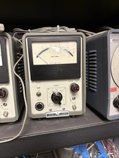 VINTAGE HEWLETT PACKARD HP MODEL 400D VACUUM TUBE VOLTMETER TESTED & WORKS