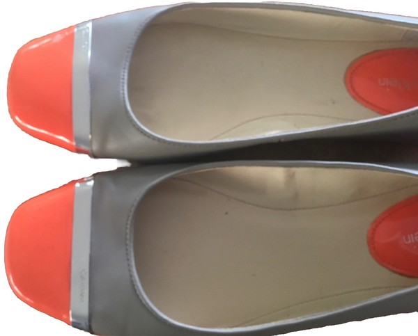 Calvin Klein “Pash”Flat Ballet Slip On Sz 7.5 M Beige-Orange Cap Toe Preloved GC