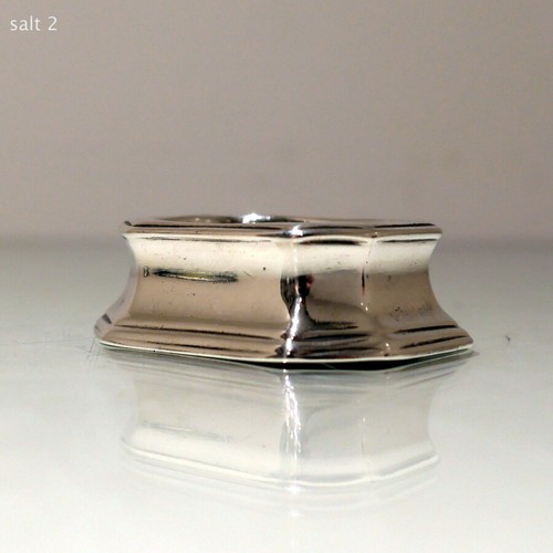 Antique George I Silver Pair Trencher Salts London 1721/22 Isaac Dighton - Picture 5 of 8
