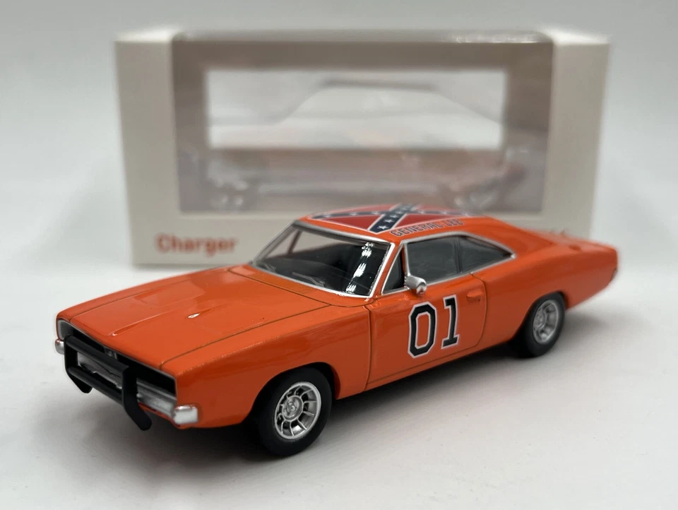 3 Auto Serie TV Pontiac Kitt + Charger Sceriffo + Torino Starsky e Hutch 1/43 - Immagine 2 di 4