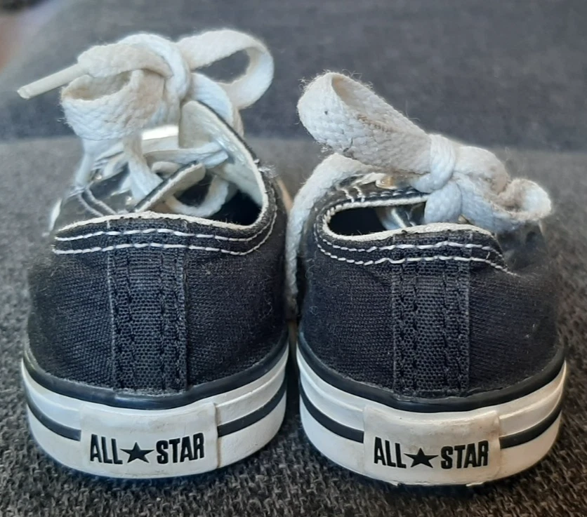 Converse All Star Lo Chucks schwarz Sneaker Gr. 23 - Bild 4 von 4