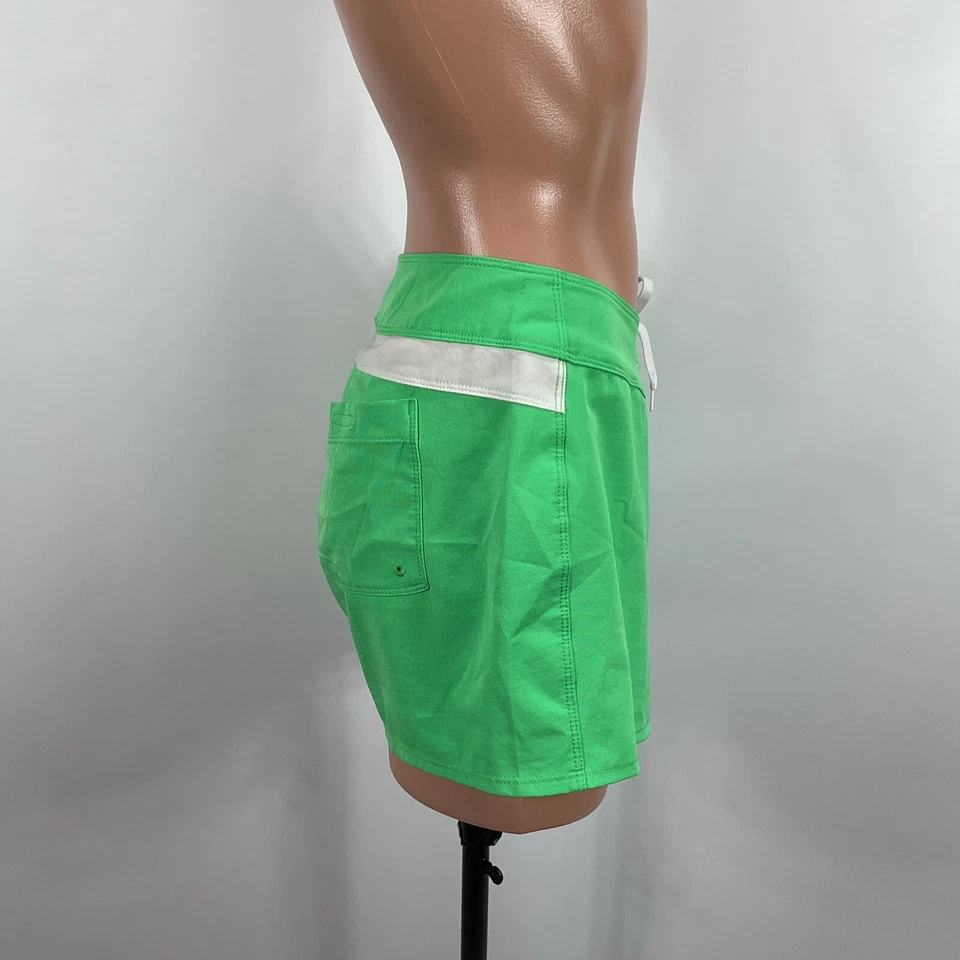 Женские шорты Bright Kelly Green North Face Pacific Creek 12 - Изображение 4 из 4