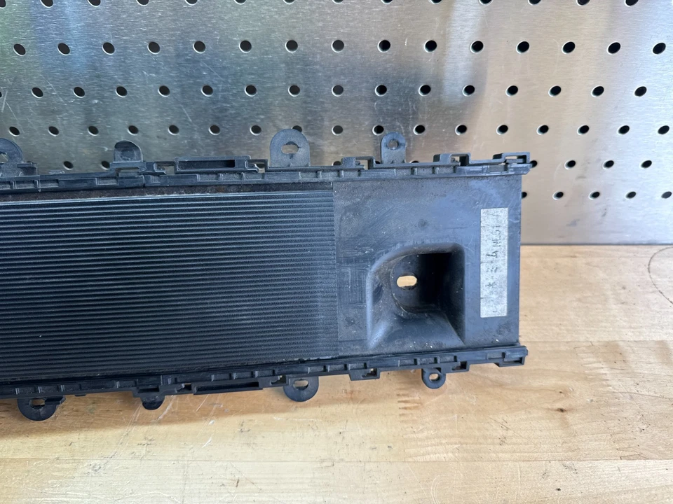 2006-2008 MAZDA MX-5 MIATA NC ЦЕНТРАЛЬНАЯ КОНСОЛЬ ПОДСТАКАННИК ДЕРЖАТЕЛЬ ЧЕРНЫЙ OEM NE516439X - Изображение 3 из 4