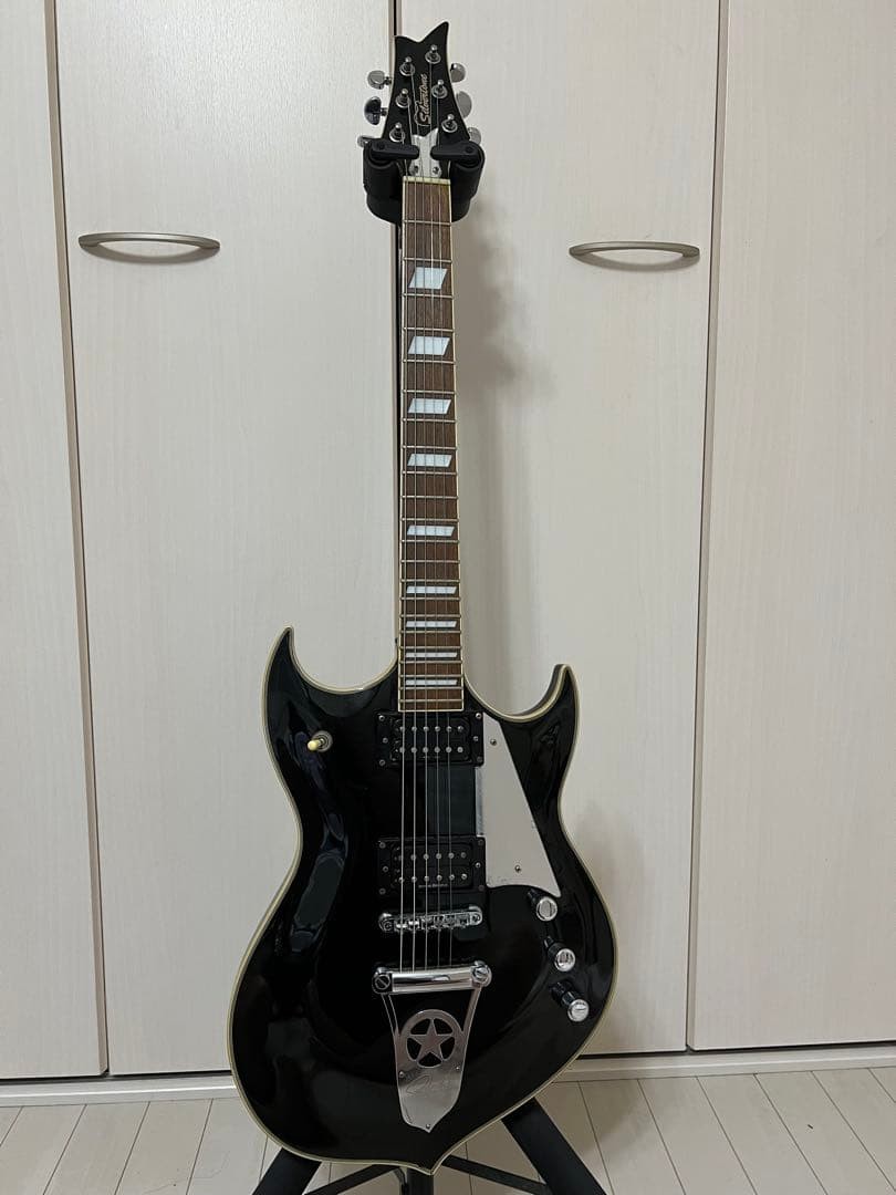 Silvertone Paul Stanley KISS Signature Electric Guitar Used from