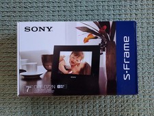 Sony DPF-D72N 7-Inch Digital Photo Frame - Black