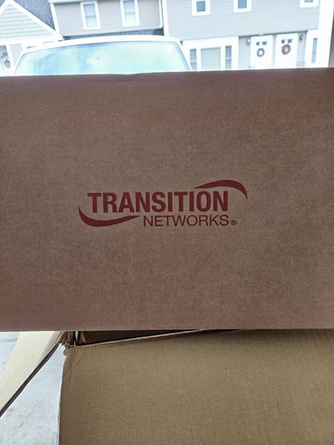 TRANSITION NETWORKS SM16TAT2SA SMART MGD POE+ SWITCH 16PORT - Picture 4 of 5