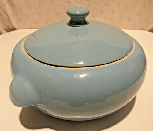 Vintage Baby Blue Heavy Stoneware Bowl w/ Lid SIGNED - Picture 4 of 17