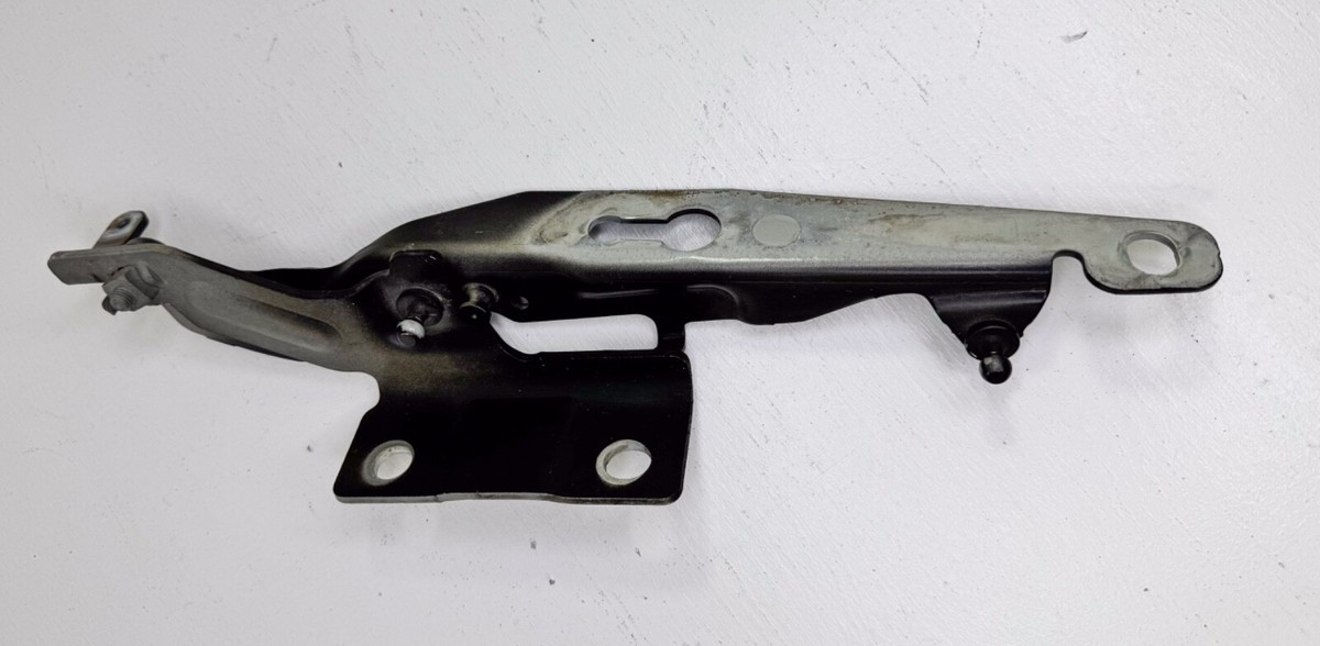 Pair Of Hood Hinges – Left & Right For Volvo S60 & V60 (2011–2020) – Set Of 2
