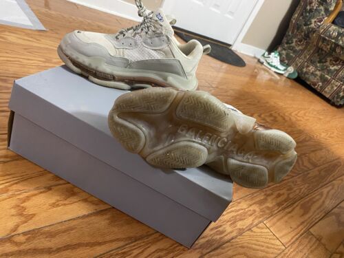 Balenciaga triple s 44 - Gem Balenciaga triple s 44 - Gem