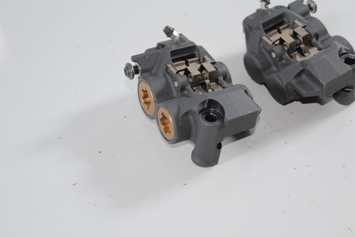 12 08-16 YAMAHA YZF R6 RIGHT LEFT FRONT BRAKE CALIPERS CALIPER SET PAIR #6762 - Picture 2 of 7