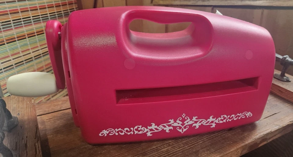 Spellbinders Grand Calibur Die Cutting Embossing Machine Only  - Image 2 of 4